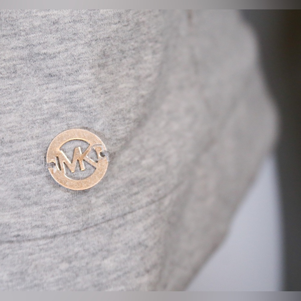 Michael Kors Lightweight Hoodie Pullover XL Gray Casual Athleisure Top - Picture 7 of 13